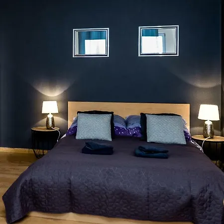 Good Time In * Estetino